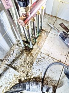 누수 피해 보상 시 증거 수집 방법과 필수 자료